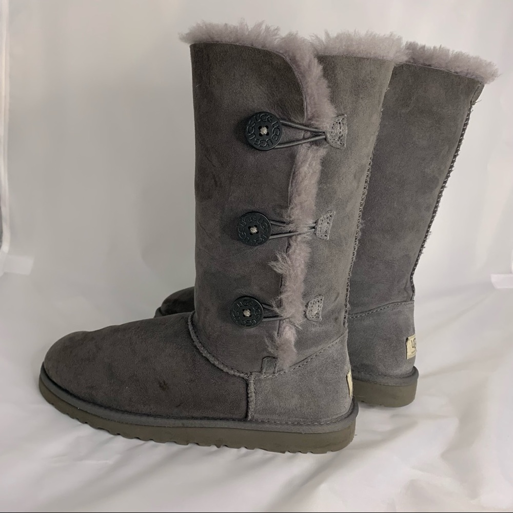 Ugg Bailey Button Gray Boots - Picture 1 of 6
